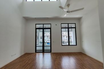 Cradleton @ Eco Majestic