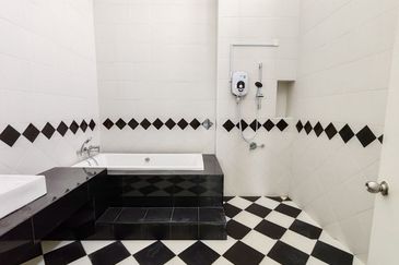 Mellowood @ Eco Majestic