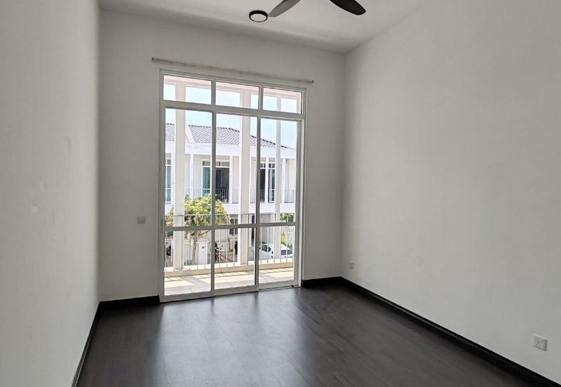 Mellowood @ Eco Majestic