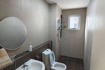 Jadite Suites @ Jade Hills