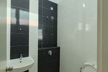 Cradleton @ Eco Majestic