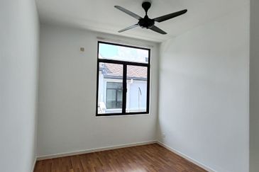 Cradleton @ Eco Majestic