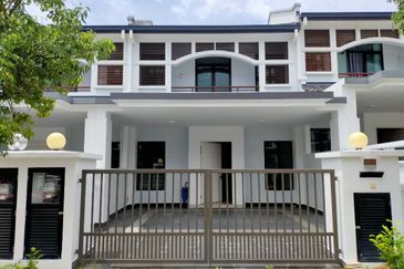 Cradleton @ Eco Majestic