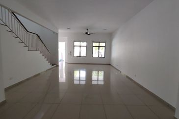 Cradleton @ Eco Majestic