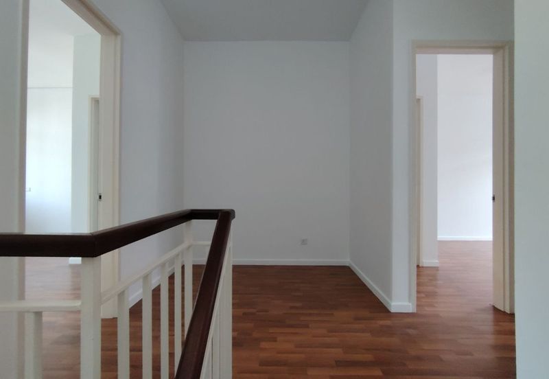 Cradleton @ Eco Majestic