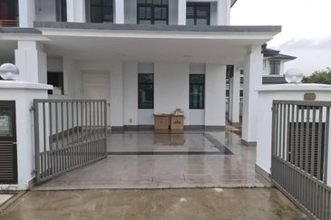 Cradleton @ Eco Majestic