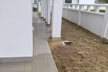 Cradleton @ Eco Majestic