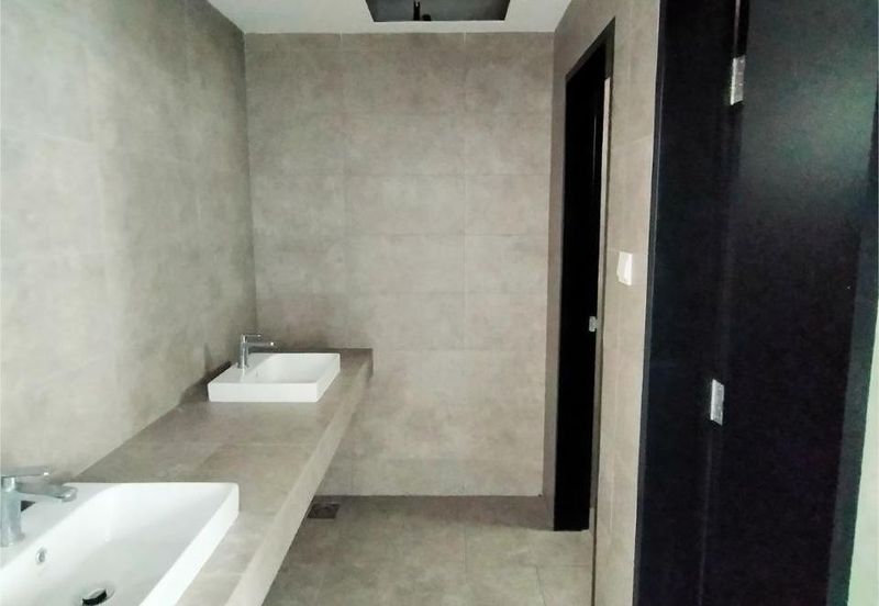 Whitten Eco Majestic