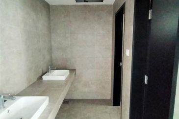 Whitten Eco Majestic