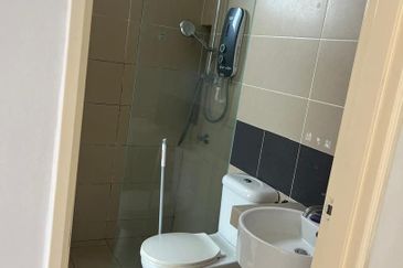 One Amerin Residence