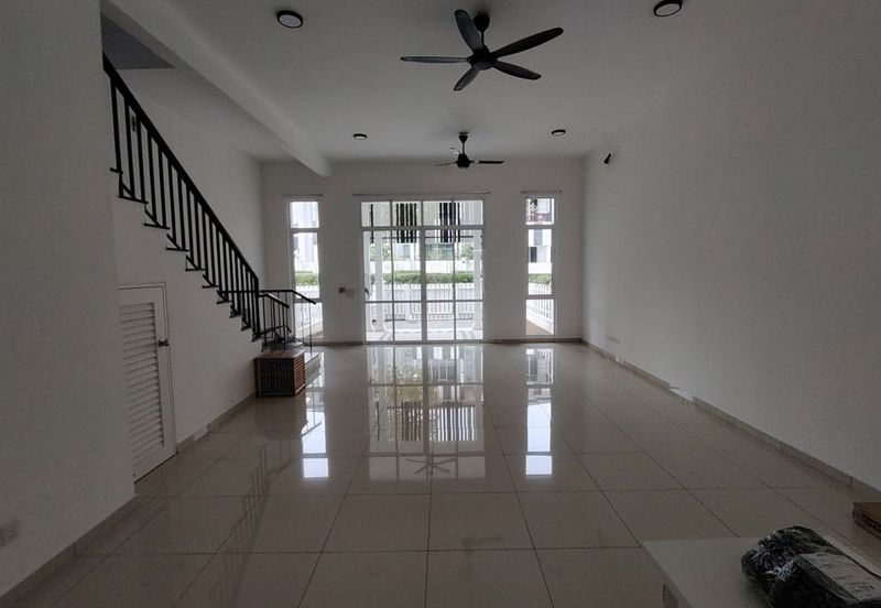 Mellowood @ Eco Majestic