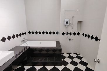 Mellowood @ Eco Majestic