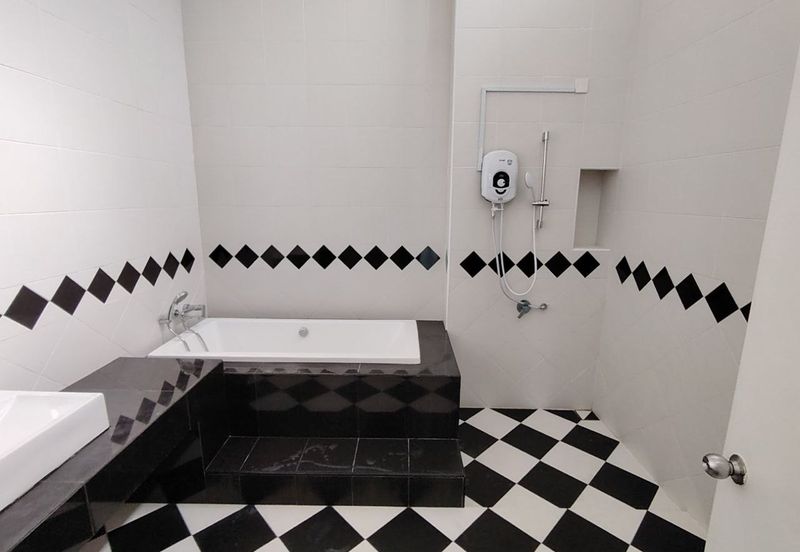 Mellowood @ Eco Majestic