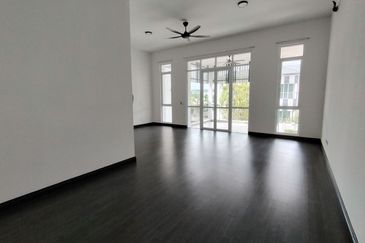 Mellowood @ Eco Majestic