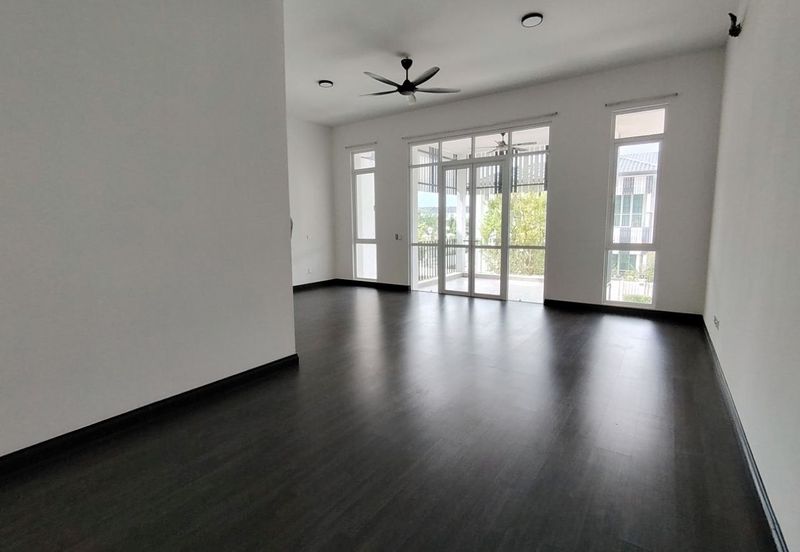 Mellowood @ Eco Majestic