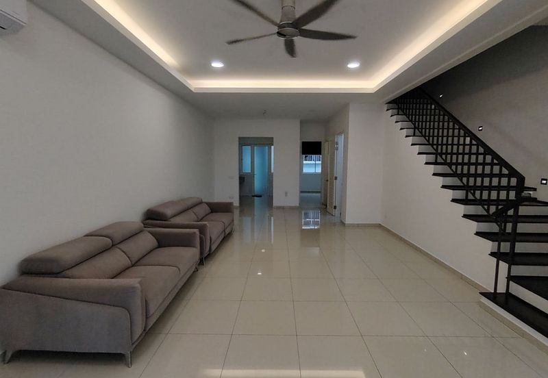 Mellowood @ Eco Majestic