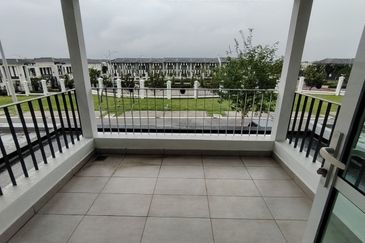 Mellowood @ Eco Majestic