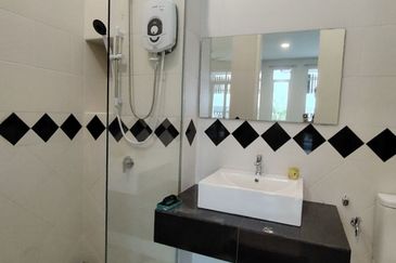 Mellowood @ Eco Majestic