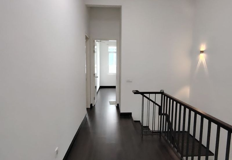 Mellowood @ Eco Majestic