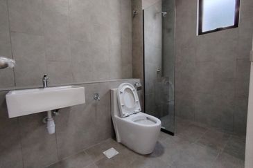 Friska, Setia Ecohill 2, Semenyih 2 Storey Semi D for Rent