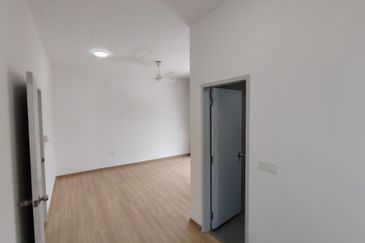 Friska, Setia Ecohill 2, Semenyih 2 Storey Semi D for Rent