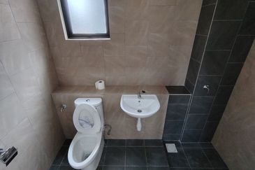 Friska, Setia Ecohill 2, Semenyih 2 Storey Semi D for Rent