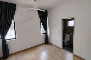 Friska, Setia Ecohill 2, Semenyih 2 Storey Semi D for Rent
