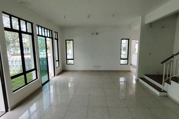 Tenderfields @ Eco Majestic