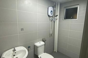 Vista Sri Tanjung Condominium