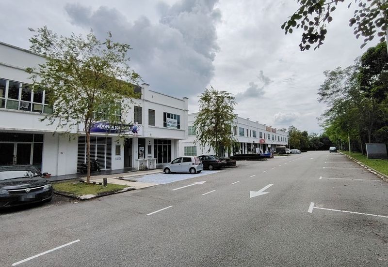 The Melodi ,Eco Majestic Semenyih Shop Office for Rent