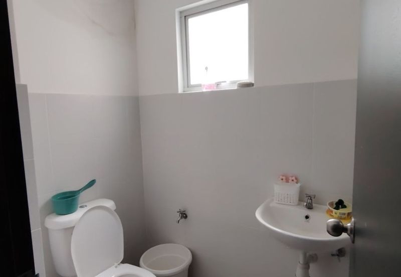 The Melodi ,Eco Majestic Semenyih Shop Office for Rent