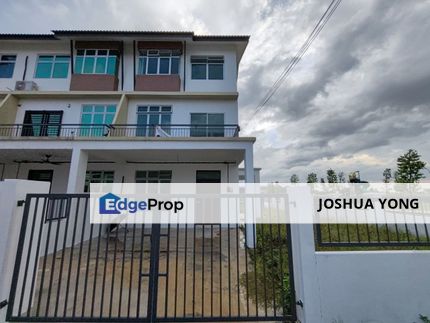 Taman Scientex Kundang Jaya, Rawang Corner 3 Storey House for Rent for ...