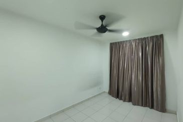 Karisma Apartment @ Eco Majestic