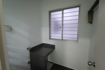 Karisma Apartment @ Eco Majestic