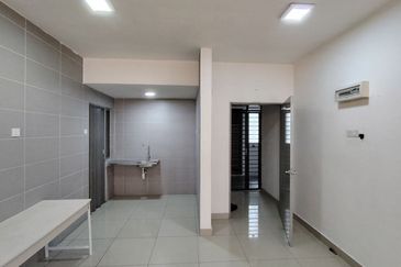 Vista Sri Tanjung Condominium