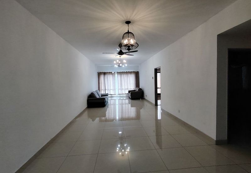 Vista Sri Tanjung Condominium