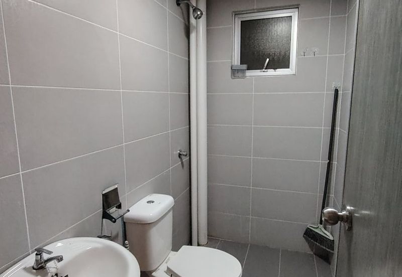 Vista Sri Tanjung Condominium