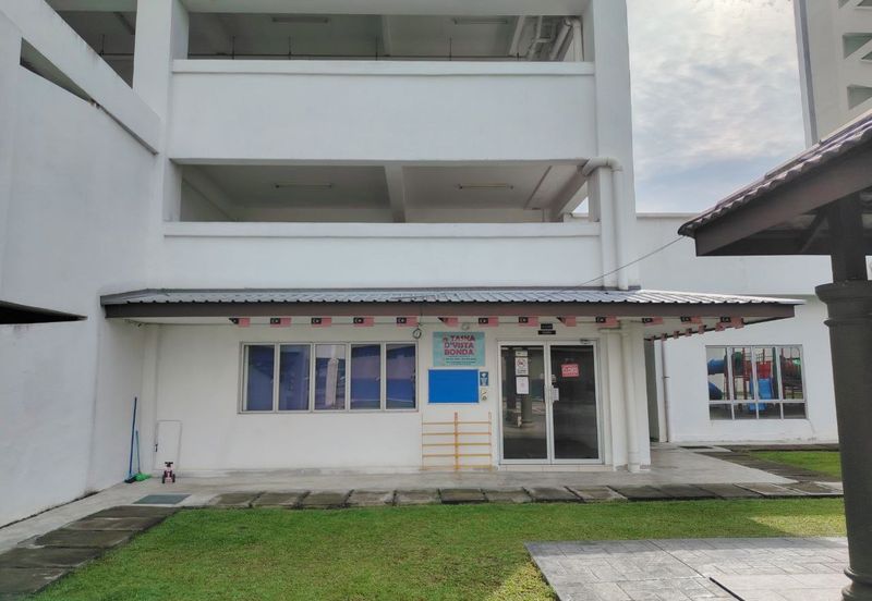 Vista Sri Tanjung Condominium