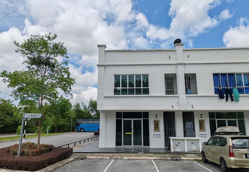 The Melodi,Eco Majestic Semenyih,Bandar Tasik Kesuma @ Ground Floor,Corner Shop for Rent 