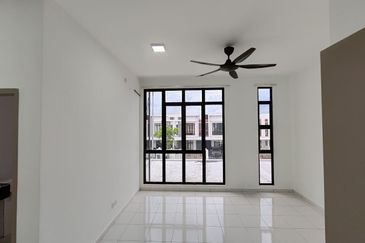 Barrus @ Setia Ecohill 2