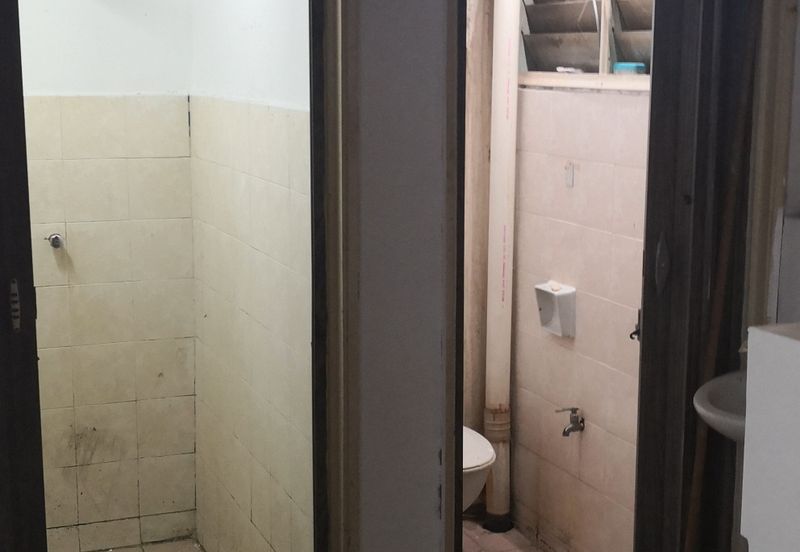 Pangsapuri Putra Raya