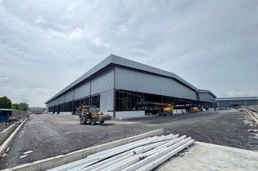 Detached Factory cum Office for Sale @ Bandar Baru Enstek, Seremban, Negeri Sembilan