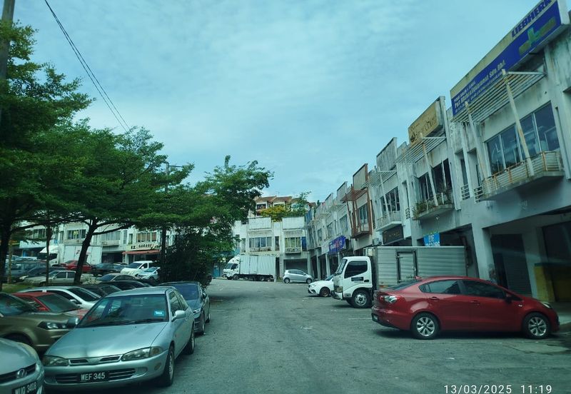 Shop for Sale @ Dataran Amansiara, Rawang, Selangor