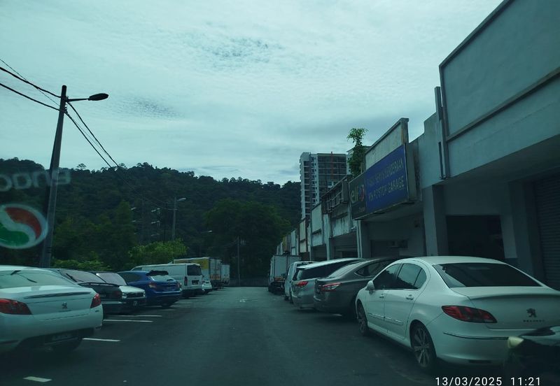 Shop for Sale @ Dataran Amansiara, Rawang, Selangor