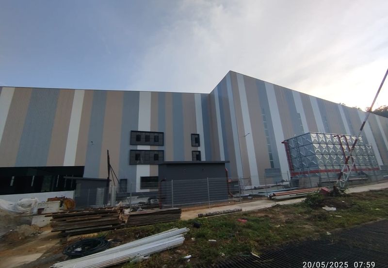 Detached factory cum 3-Storey Office for Sale @ Section U10, Shah Alam, Selangor