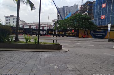 Centre Point Medan Connaught