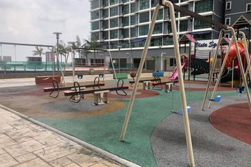 Vista Alam Serviced Apartment