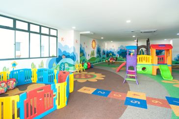 Vista Alam Serviced Apartment