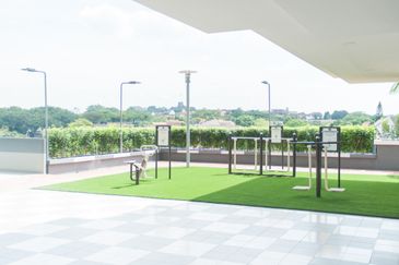 Vista Alam Serviced Apartment