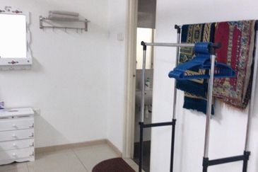 Vista Alam Serviced Apartment